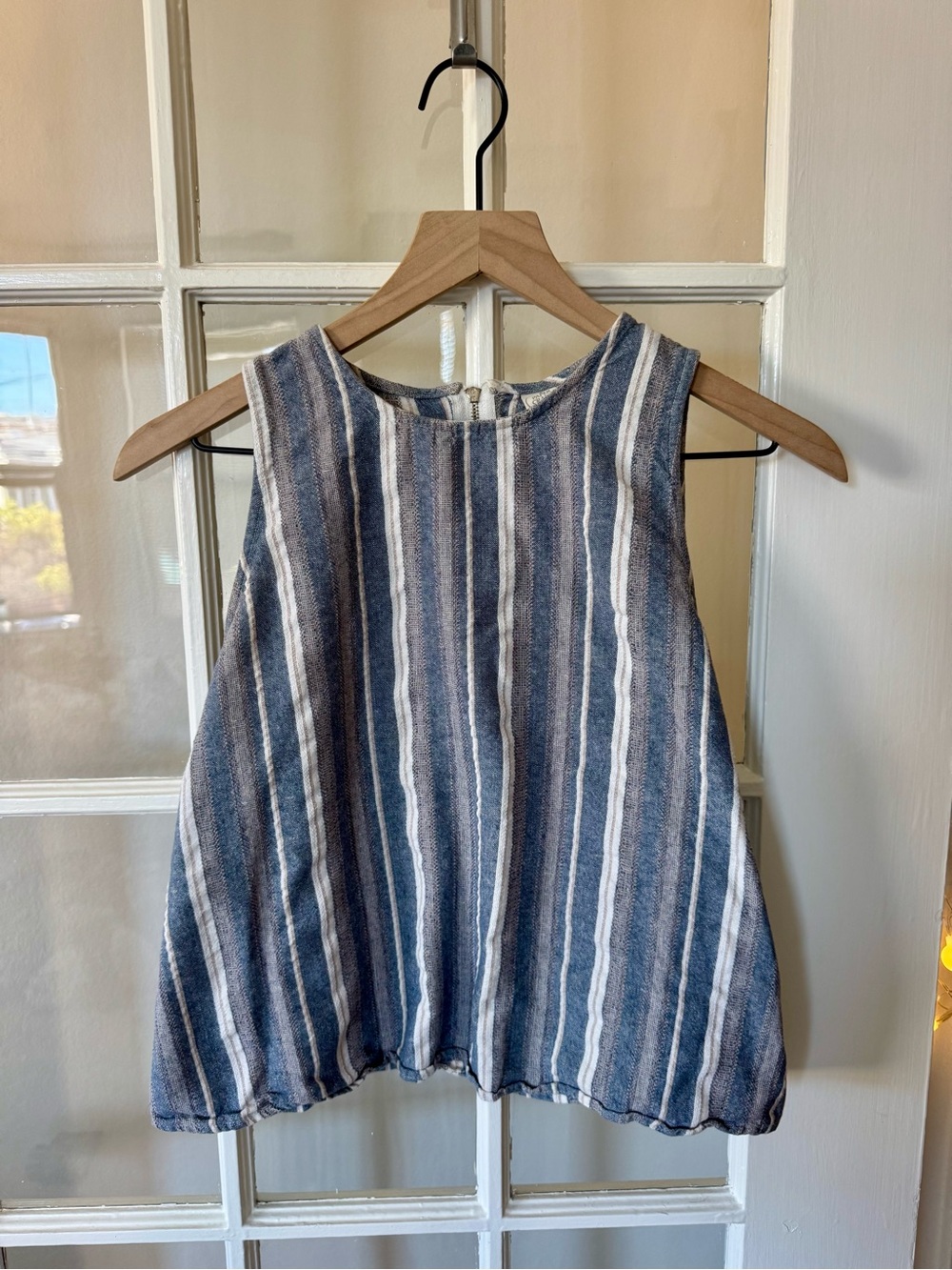Paper Crane Linen Blend Vertical Striped Sleeveless Tank Top - Blue and White - Picture 6 of 6